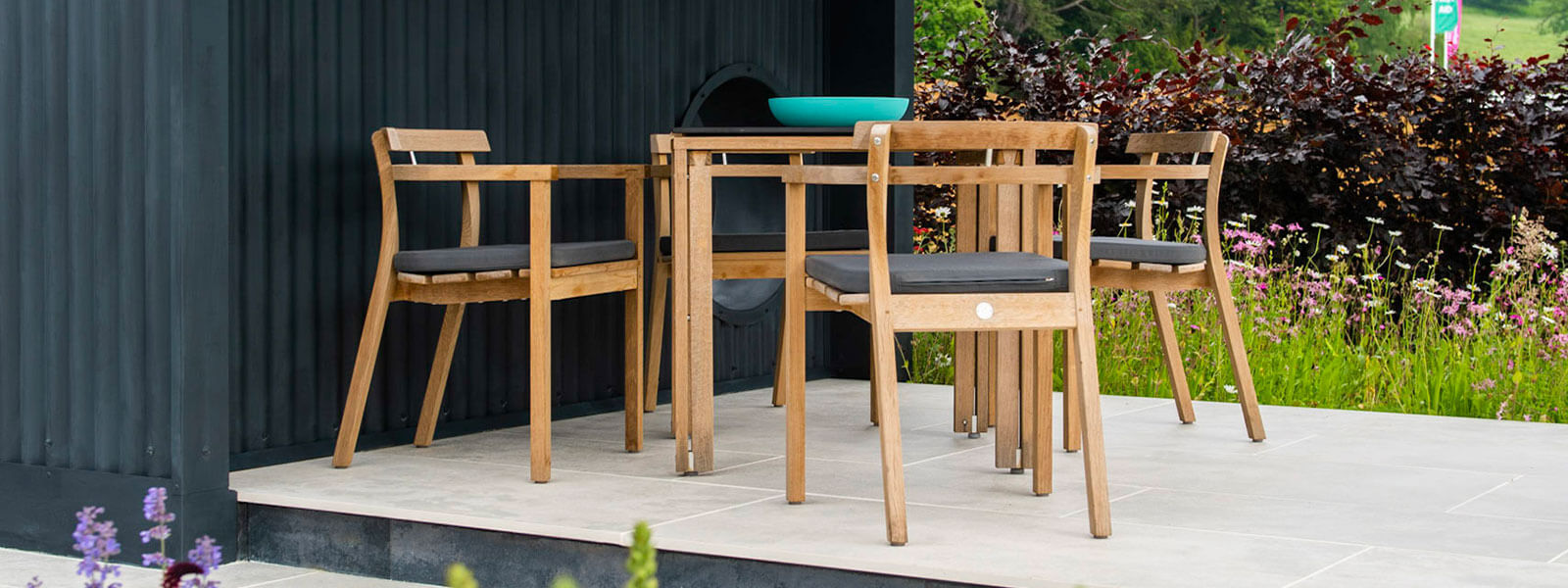 Best Outdoor Dining Furniture For Small Gardens Gaze Burvill